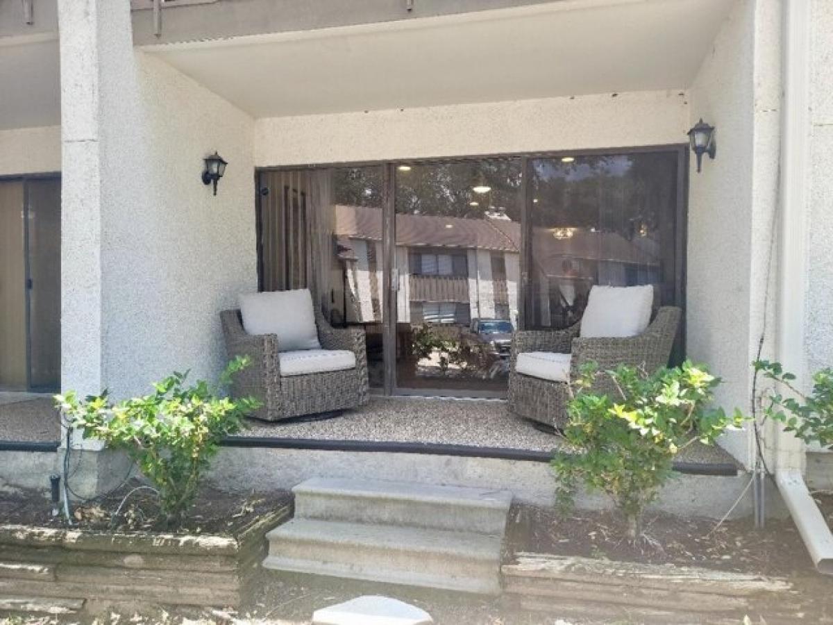 Picture of Home For Sale in Montgomery, Texas, United States