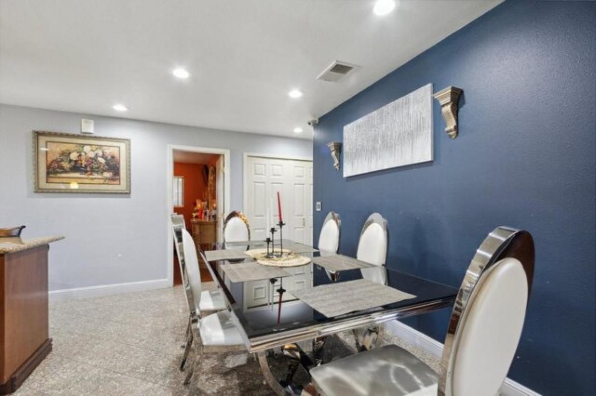 Picture of Home For Sale in Fremont, California, United States