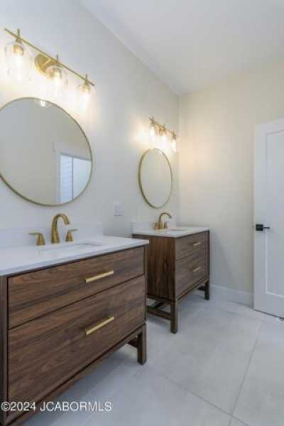 Home For Sale in Jefferson City, Missouri