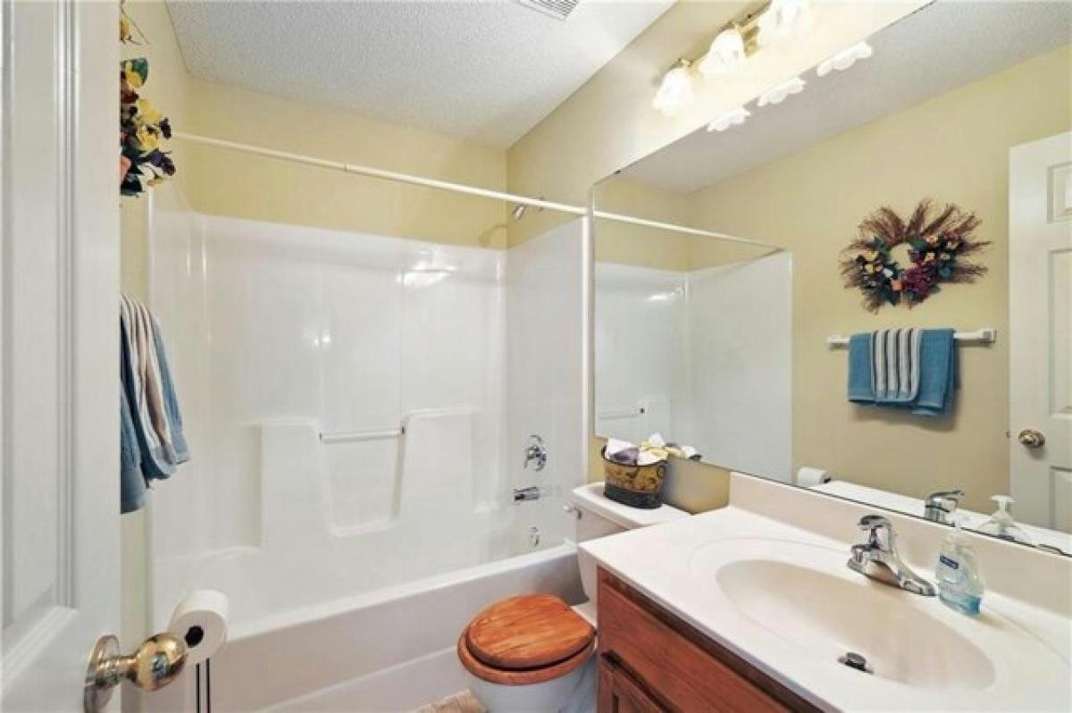 Picture of Home For Sale in Blue Springs, Missouri, United States