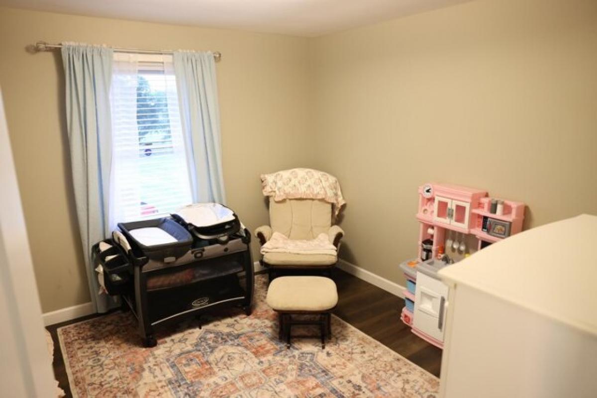 Picture of Home For Sale in Nicholasville, Kentucky, United States