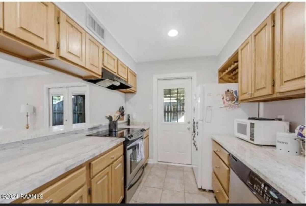 Picture of Home For Sale in Lafayette, Louisiana, United States