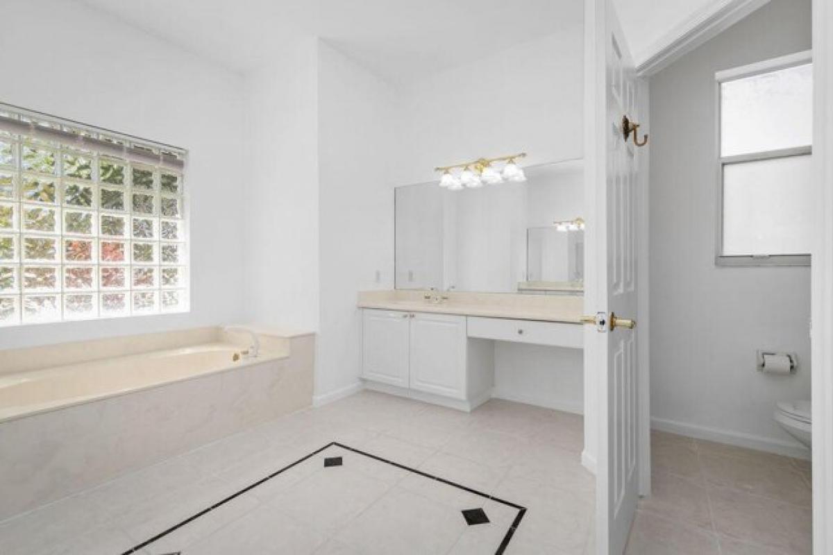 Picture of Home For Sale in Boynton Beach, Florida, United States