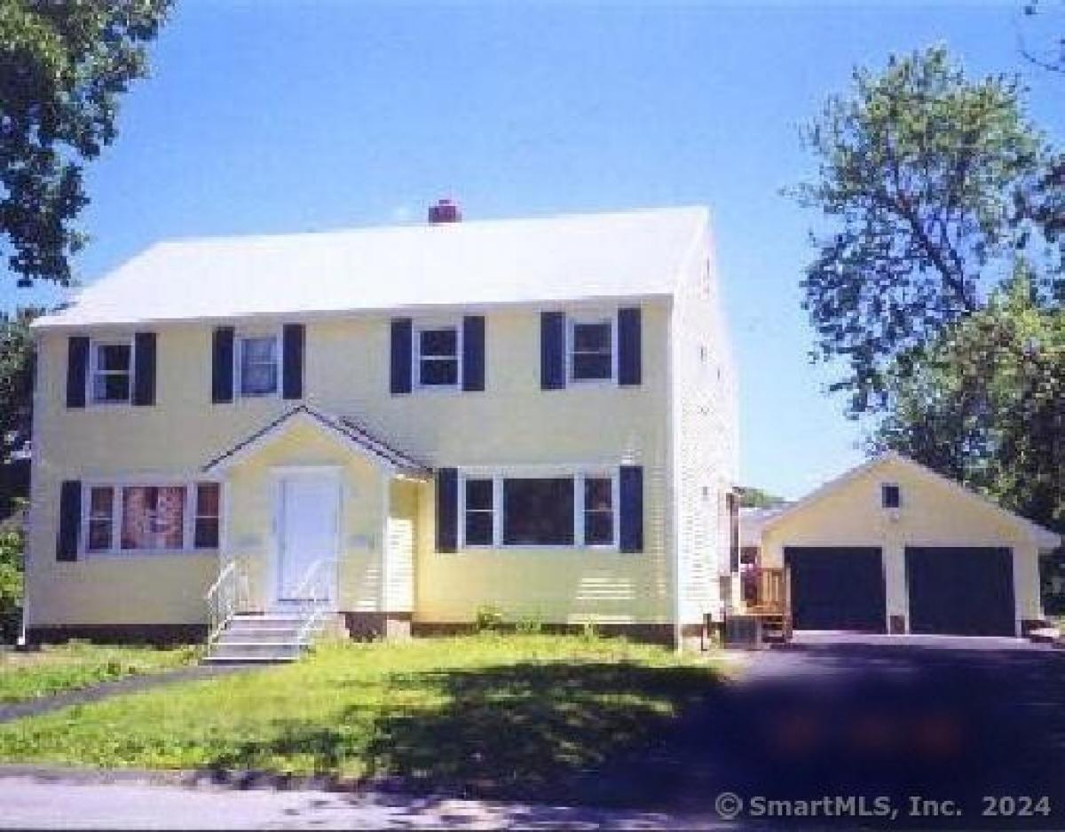 Picture of Home For Sale in Fairfield, Connecticut, United States
