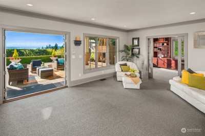 Home For Sale in Tacoma, Washington