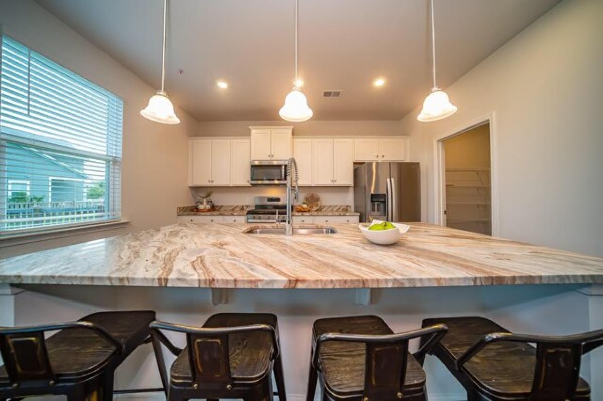 Picture of Home For Sale in Summerville, South Carolina, United States