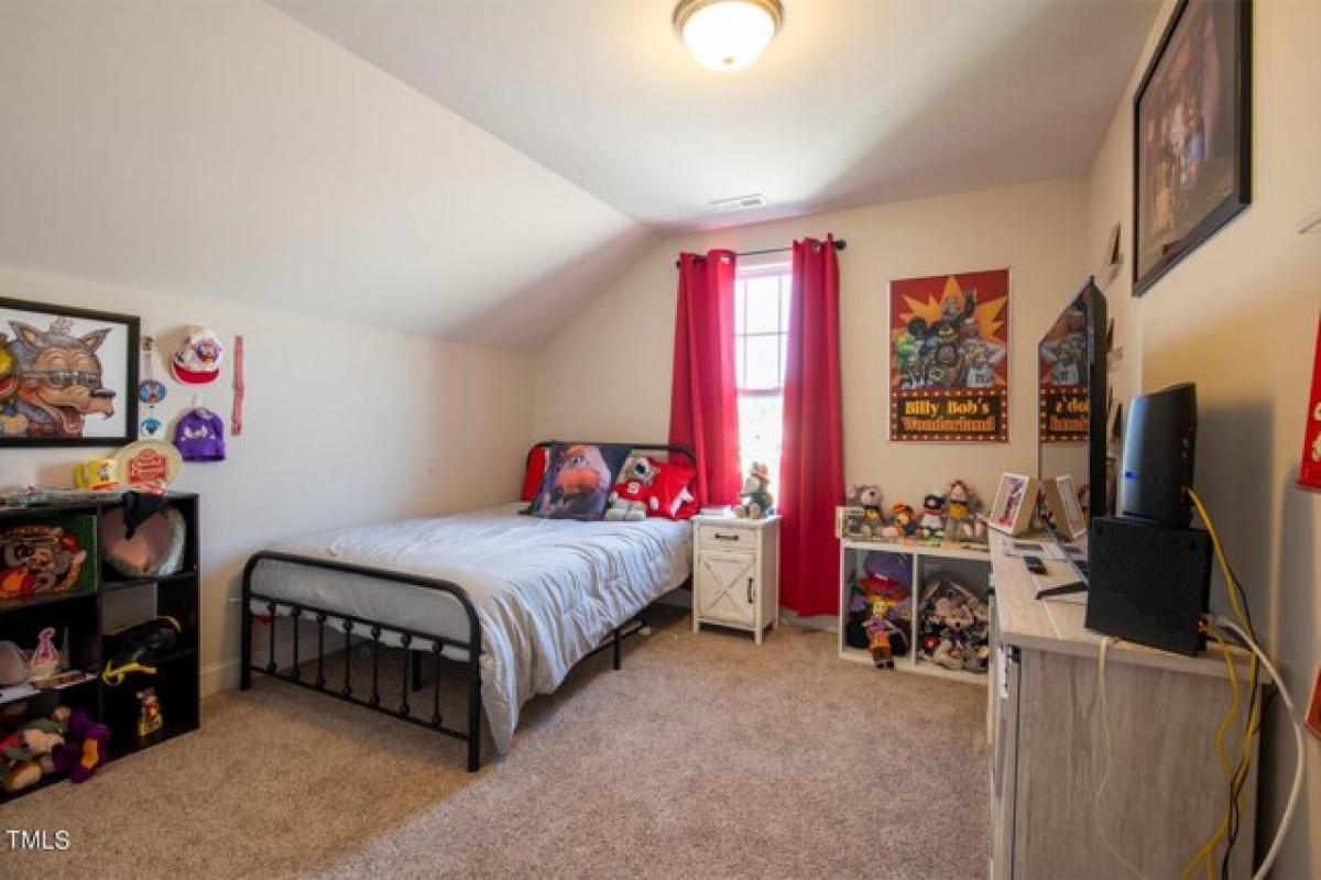 Picture of Home For Sale in Mebane, North Carolina, United States