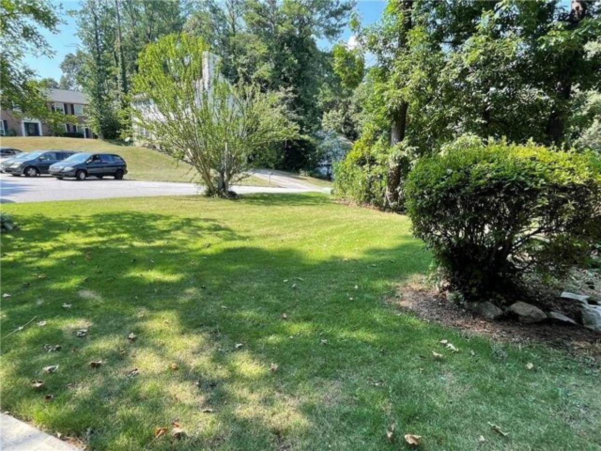 Picture of Home For Sale in Stone Mountain, Georgia, United States