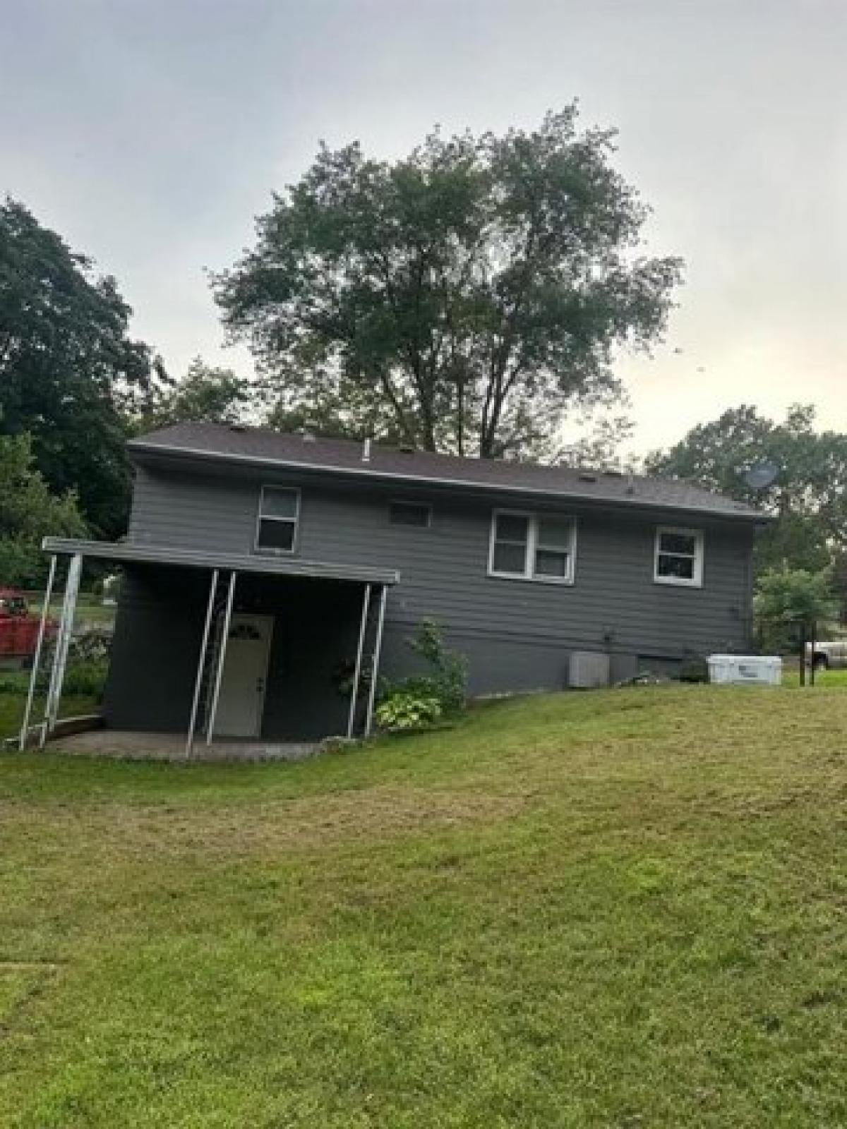 Picture of Home For Sale in Des Moines, Iowa, United States