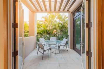 Home For Sale in Lahaina, Hawaii