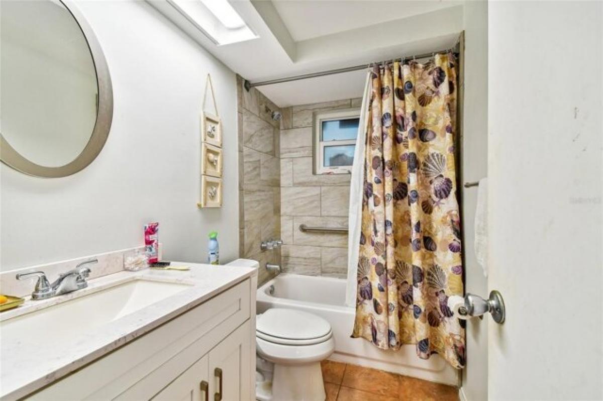 Picture of Home For Sale in Holiday, Florida, United States