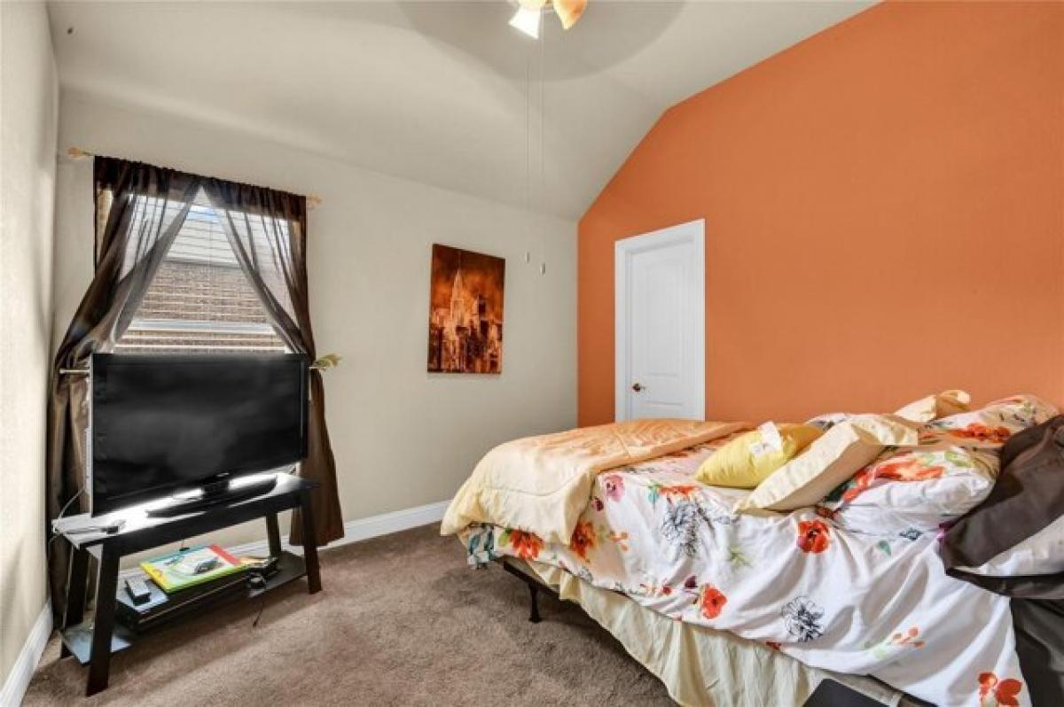 Picture of Home For Sale in Weatherford, Texas, United States