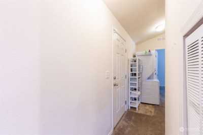 Home For Sale in Bothell, Washington