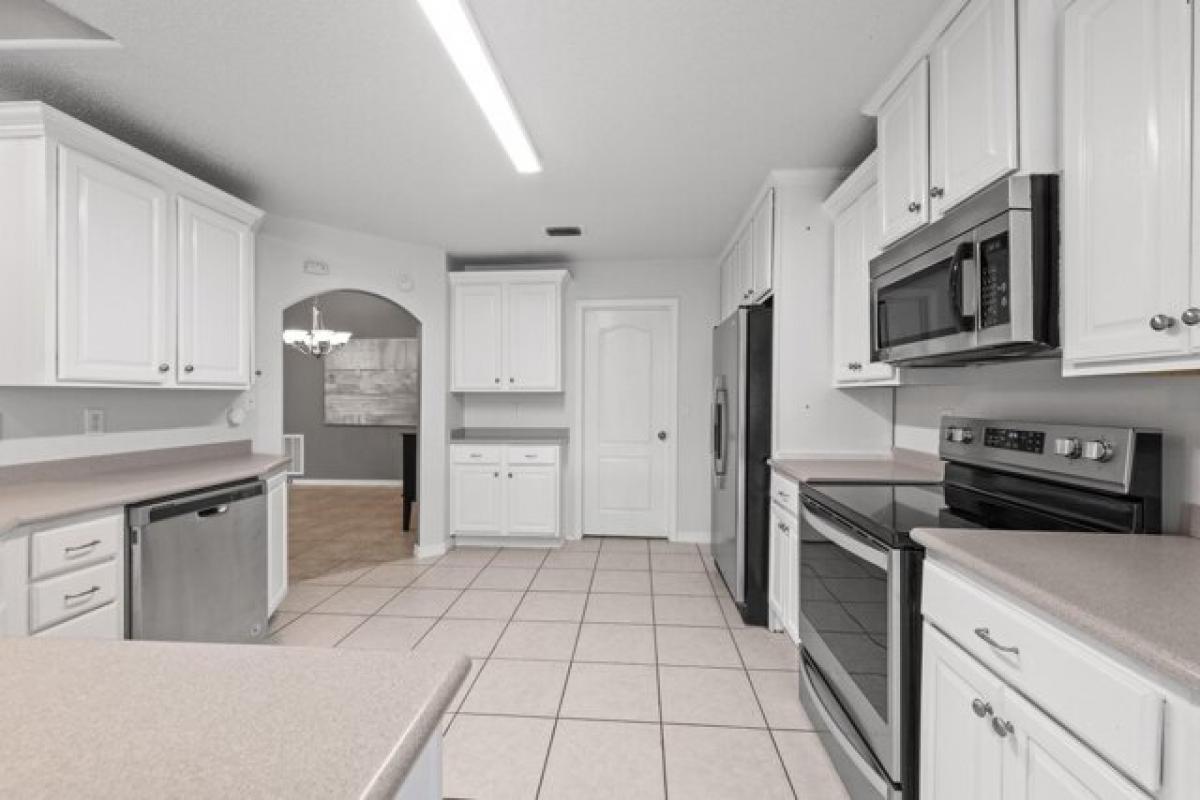 Picture of Home For Sale in Crestview, Florida, United States