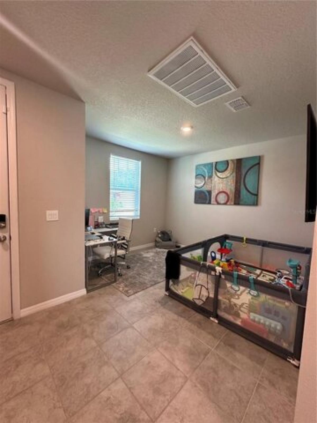 Picture of Home For Sale in Winter Haven, Florida, United States