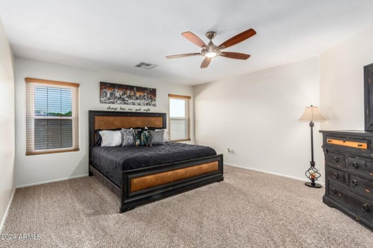 Picture of Home For Sale in Maricopa, Arizona, United States