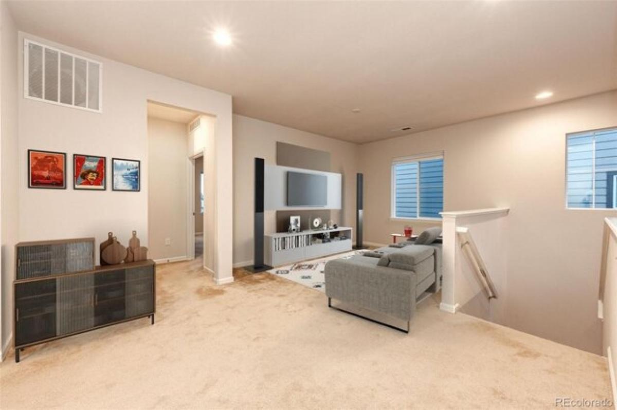 Picture of Home For Sale in Arvada, Colorado, United States