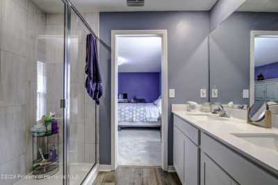 Home For Sale in Weeki Wachee, Florida