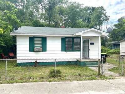 Home For Sale in Spring Lake, North Carolina