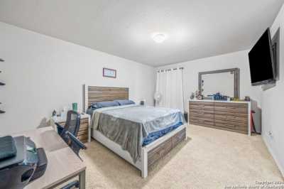 Home For Sale in Bulverde, Texas