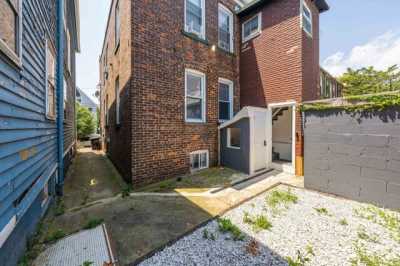 Apartment For Rent in 