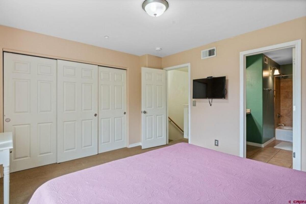 Picture of Home For Sale in Durango, Colorado, United States