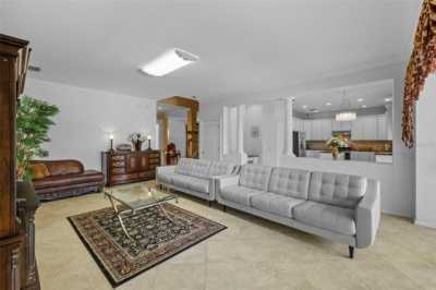 Home For Sale in Wesley Chapel, Florida