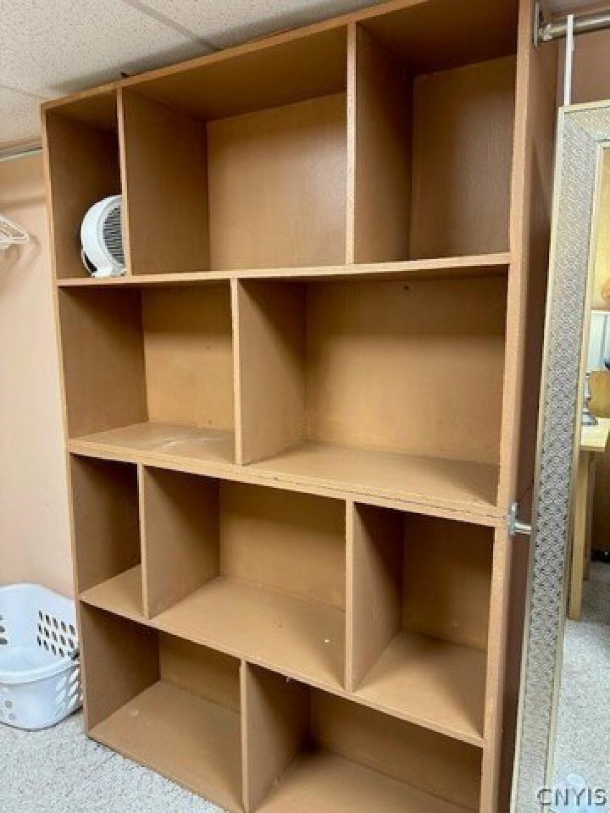 Picture of Home For Sale in Syracuse, New York, United States