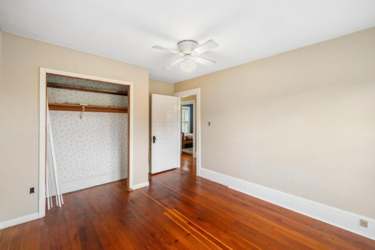 Picture of Home For Sale in Dayton, Virginia, United States