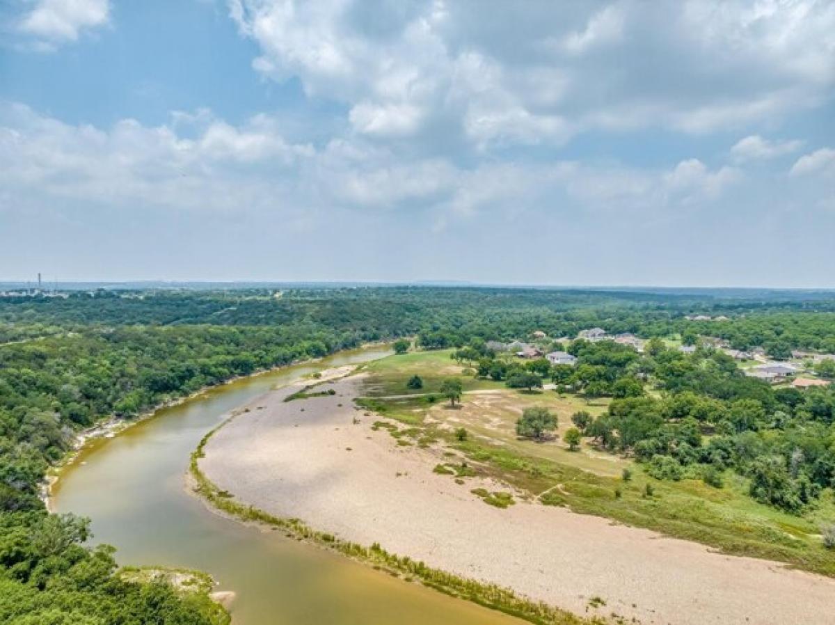 Picture of Residential Land For Sale in Granbury, Texas, United States