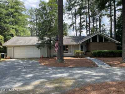 Home For Sale in Pinehurst, North Carolina