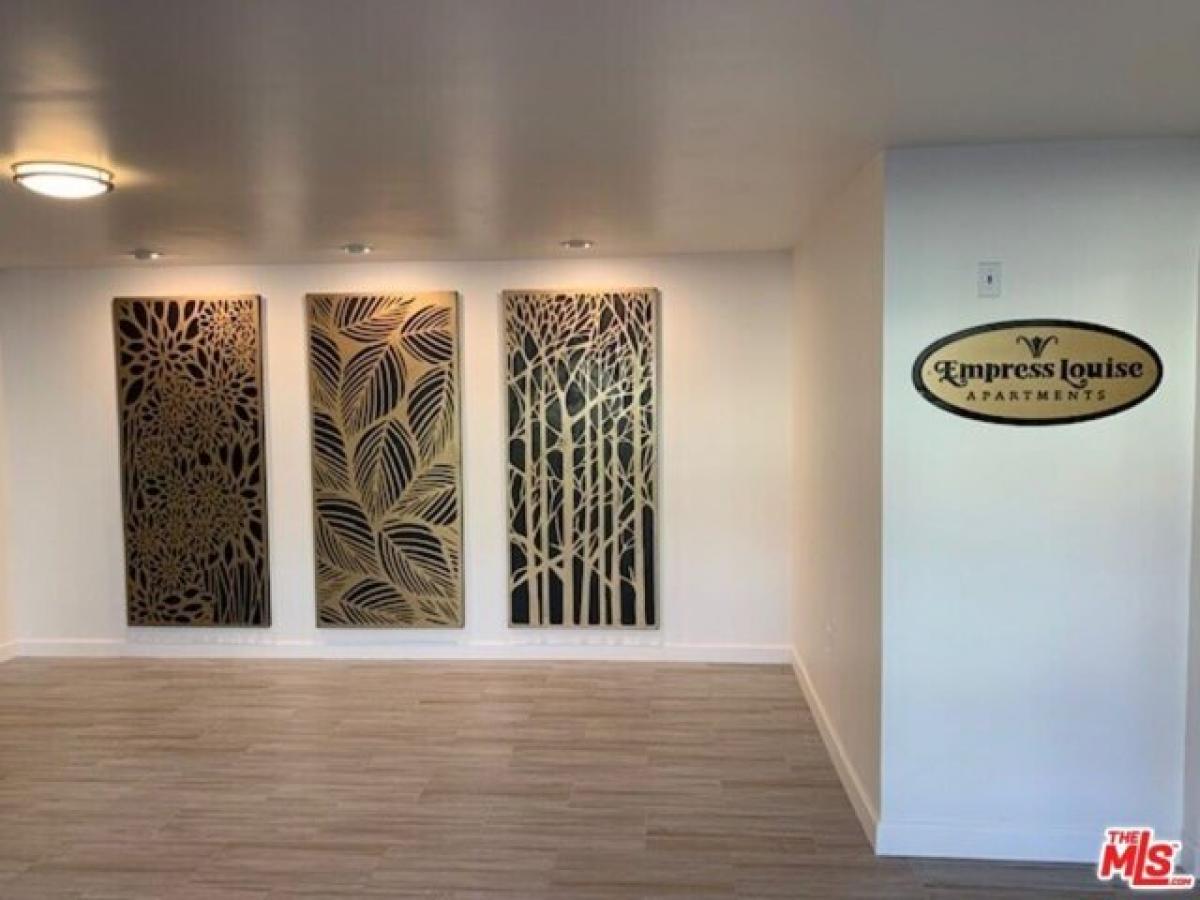 Picture of Home For Sale in Glendale, California, United States