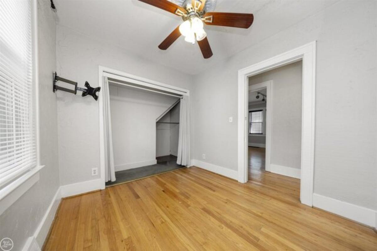 Picture of Home For Sale in Royal Oak, Michigan, United States