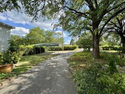 Home For Sale in Shelbyville, Tennessee