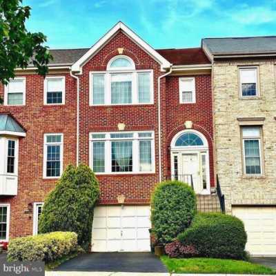 Home For Sale in Alexandria, Virginia