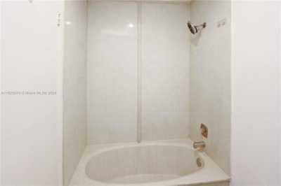 Home For Sale in Doral, Florida