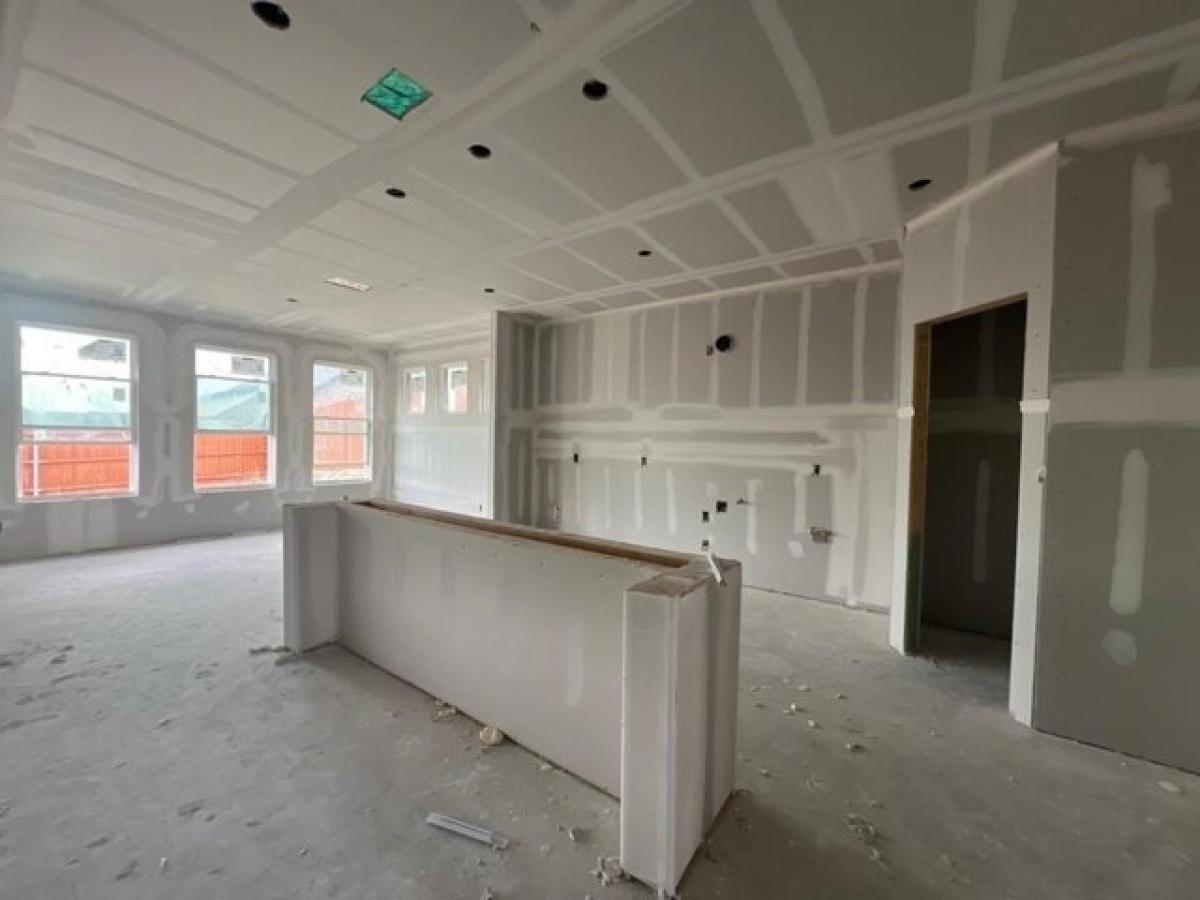 Picture of Home For Sale in Aledo, Texas, United States