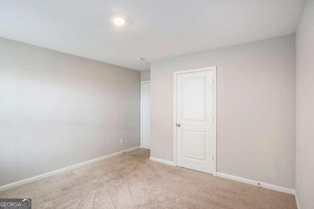 Picture of Home For Sale in Villa Rica, Georgia, United States