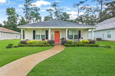 Home For Sale in Mandeville, Louisiana