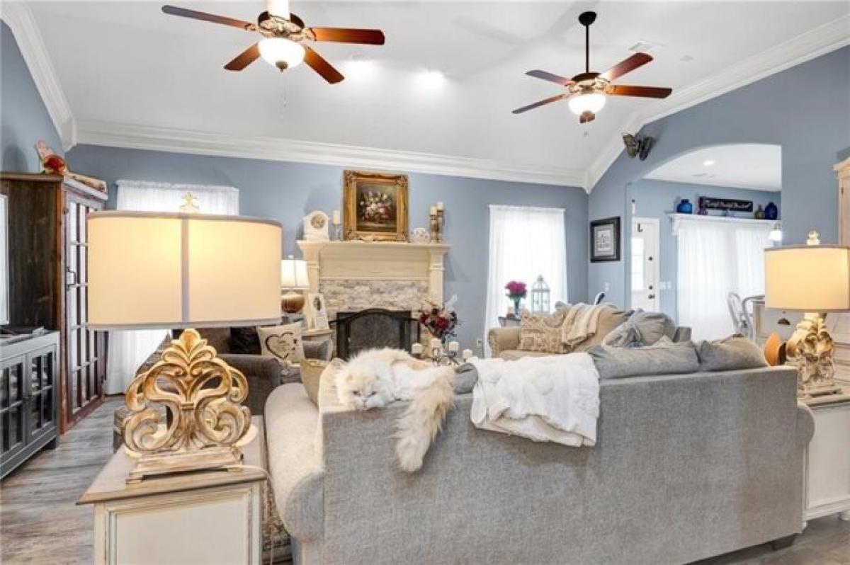 Picture of Home For Sale in Fort Smith, Arkansas, United States