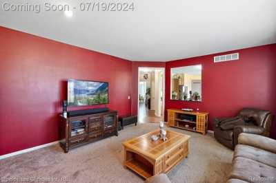 Home For Sale in Canton, Michigan