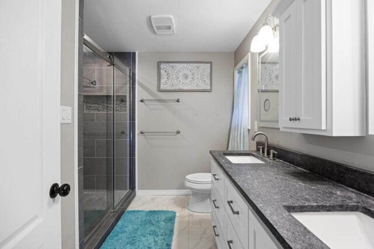 Picture of Home For Sale in Russellville, Arkansas, United States