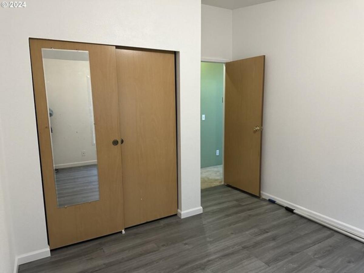 Picture of Home For Sale in Washougal, Washington, United States