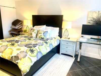 Home For Rent in Sarasota, Florida