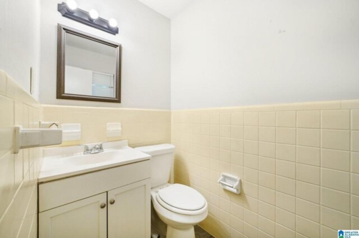 Picture of Home For Sale in Bessemer, Alabama, United States