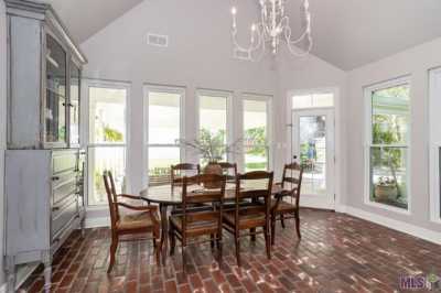 Home For Sale in Prairieville, Louisiana