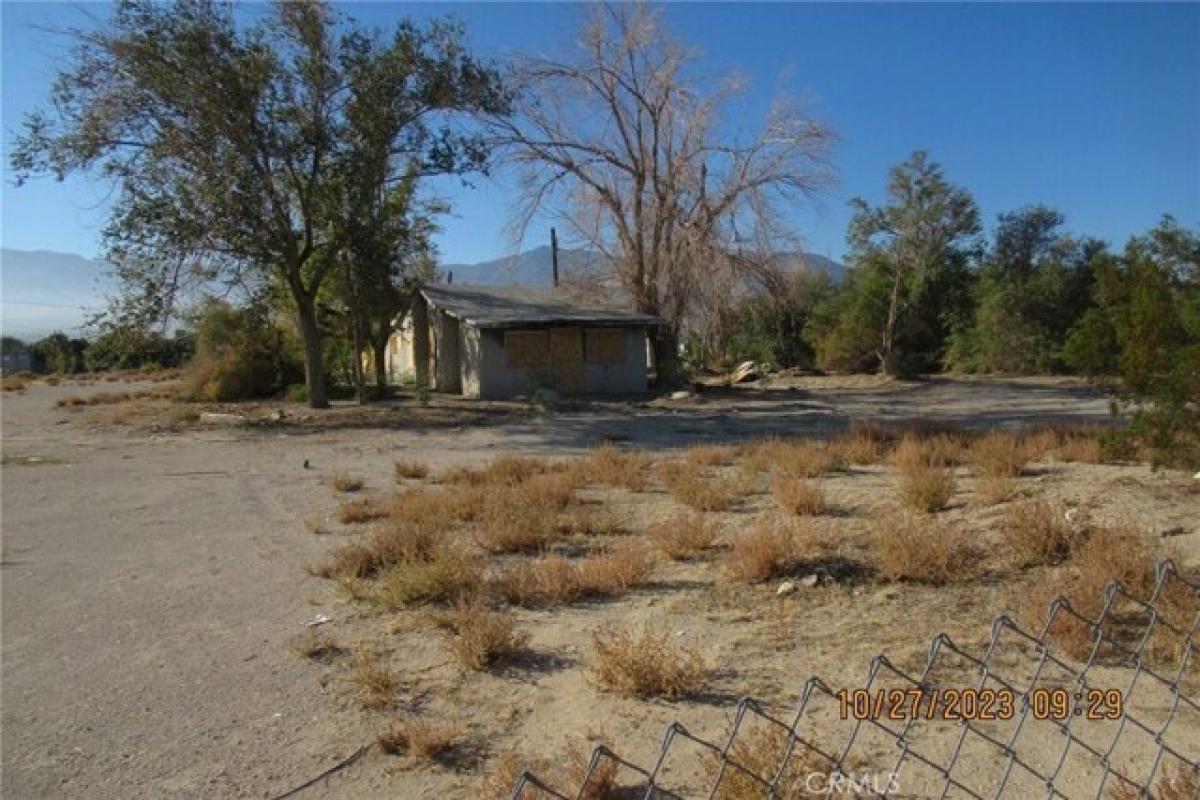 Picture of Residential Land For Sale in Lucerne Valley, California, United States
