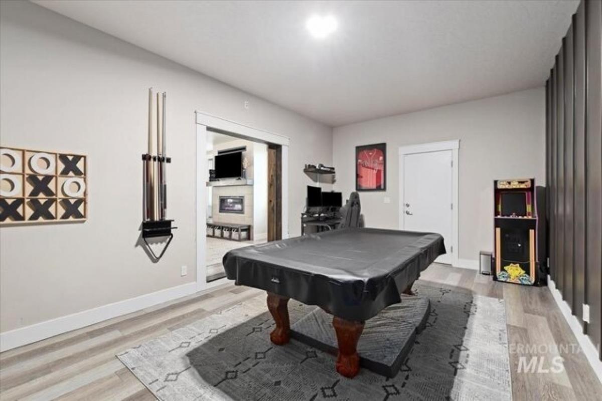 Picture of Home For Sale in Kuna, Idaho, United States