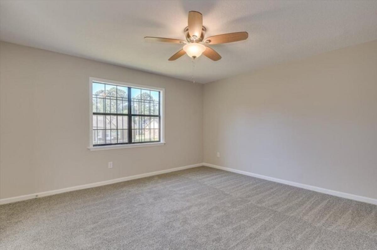 Picture of Home For Sale in Hephzibah, Georgia, United States