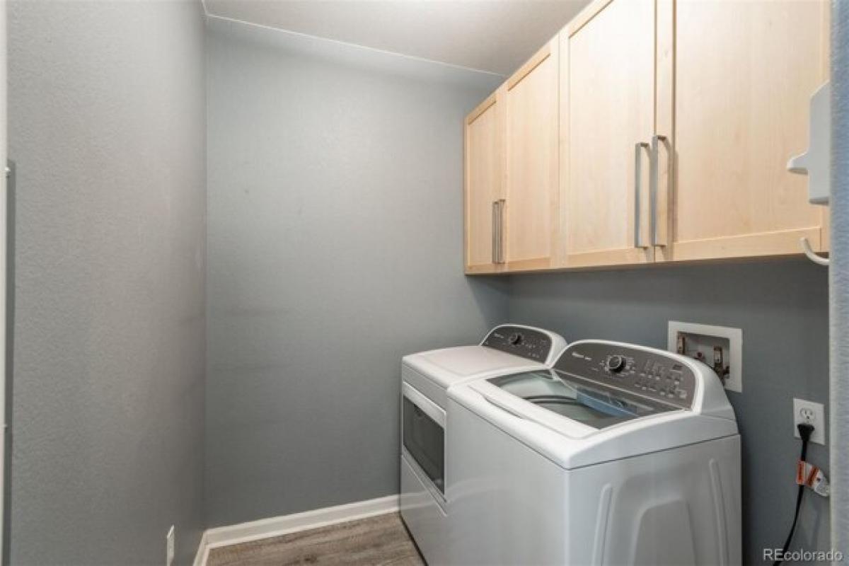 Picture of Home For Sale in Arvada, Colorado, United States